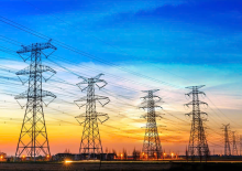 Triển vọng doanh nghiệp thiết bị điện nhìn từ làn sóng rót vốn mạnh vào lưới truyền tải điện