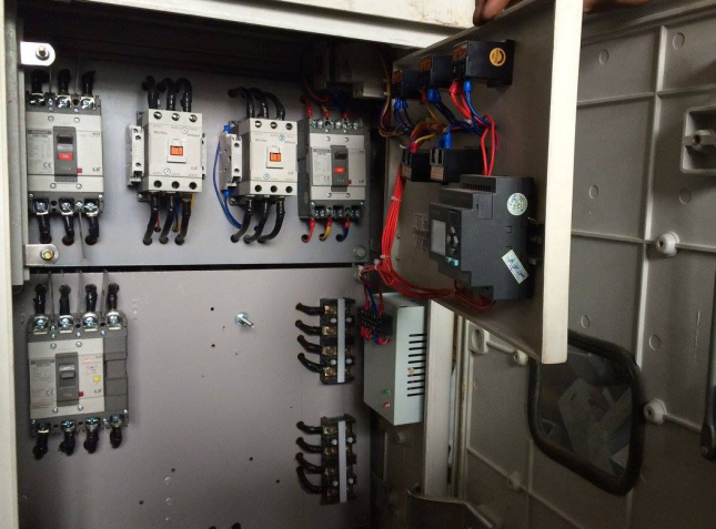 Thi công tủ điện